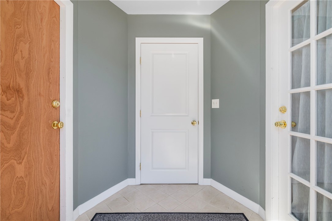 7 Restmere Terrace, Unit A Middletown, RI 02842 - Photo 21 of 34 Gallery Image 21
