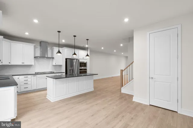 $907,065 | 23019 Blue Eagle Terrace, Ashburn, VA 20148