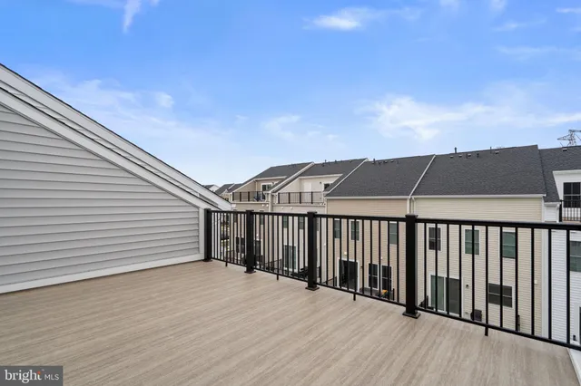 $907,065 | 23019 Blue Eagle Terrace, Ashburn, VA 20148