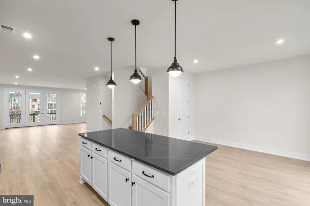 $907,065 | 23019 Blue Eagle Terrace, Ashburn, VA 20148