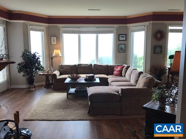 1809 High Ridge Court, Unit 1809 Wintergreen, VA 22967 - Photo 3 of 41 Gallery Image 3