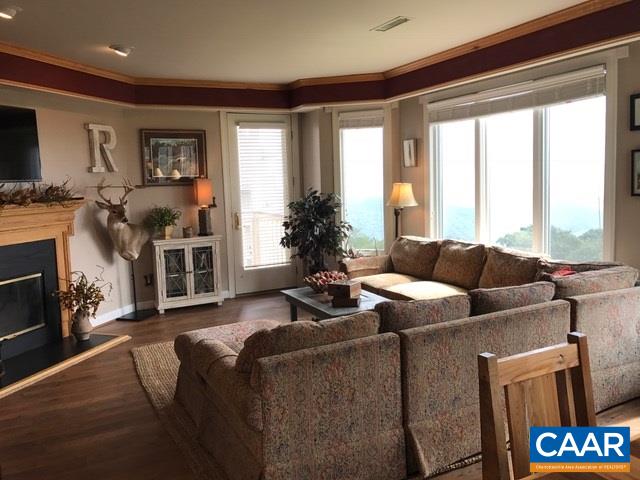 1809 High Ridge Court, Unit 1809 Wintergreen, VA 22967 - Photo 5 of 41 Gallery Image 5