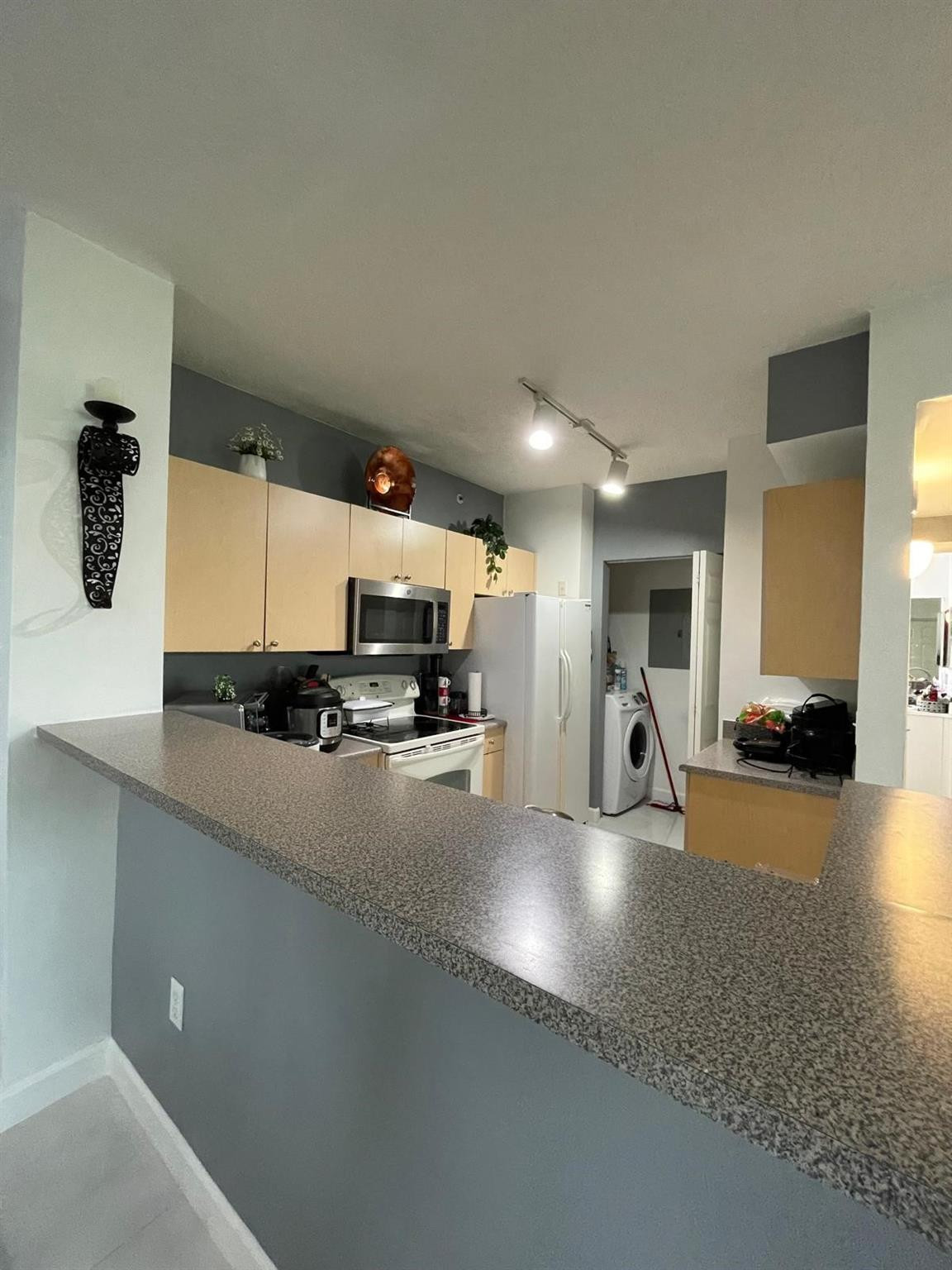 7950 North Nob Hill Road, Unit 108 Tamarac, FL 33321 - Photo 8 of 17 Photo 8
