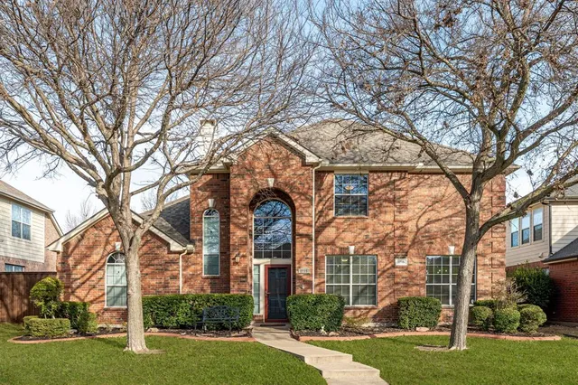 $565,000 | 1715 Clarke Springs Drive, Allen, TX 75002