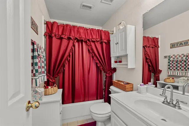 $565,000 | 1715 Clarke Springs Drive, Allen, TX 75002