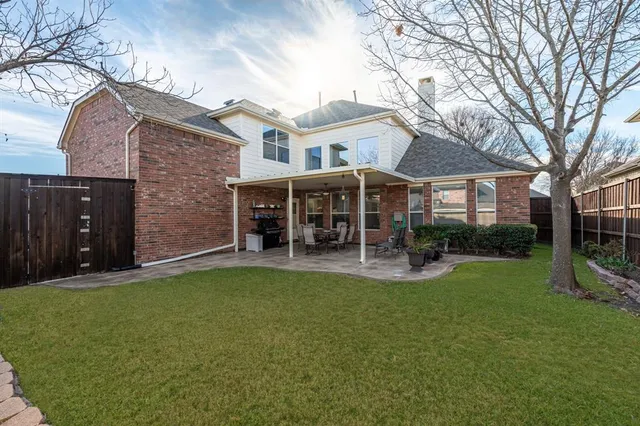 $565,000 | 1715 Clarke Springs Drive, Allen, TX 75002