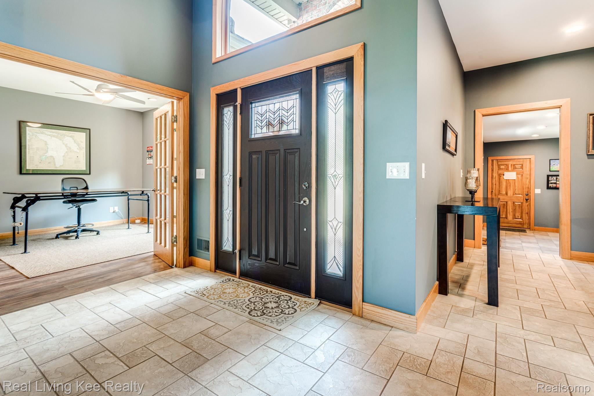 3017 Riverside Drive Port Huron, MI 48060 - Photo 17 of 70 3017 Riverside Dr (68 of 81).jpg