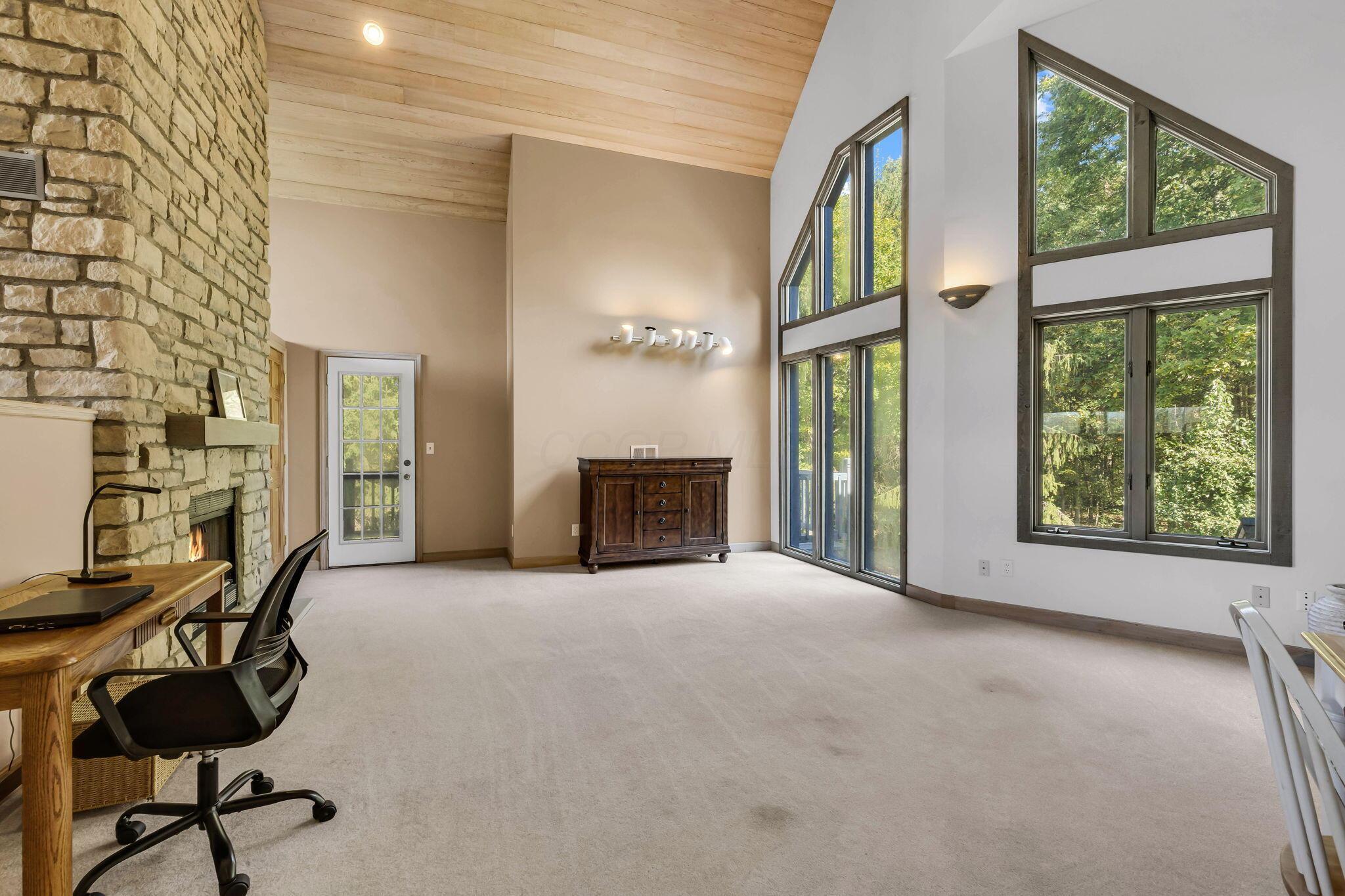 5830 Houchard Road Dublin, OH 43016 - Photo 22 of 57 2nd Floor Family Room