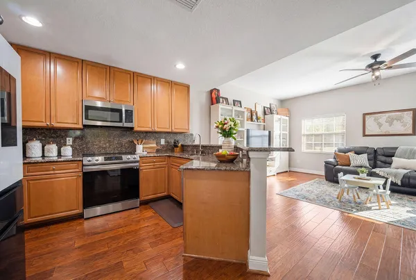 $499,000 | 261 Southwest 6th Place, Pompano Beach, FL 33060