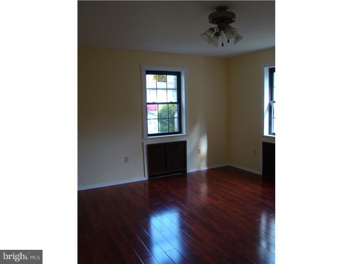 234 Church Road Jenkintown, PA 19046 - Photo 3 of 25 Living Room