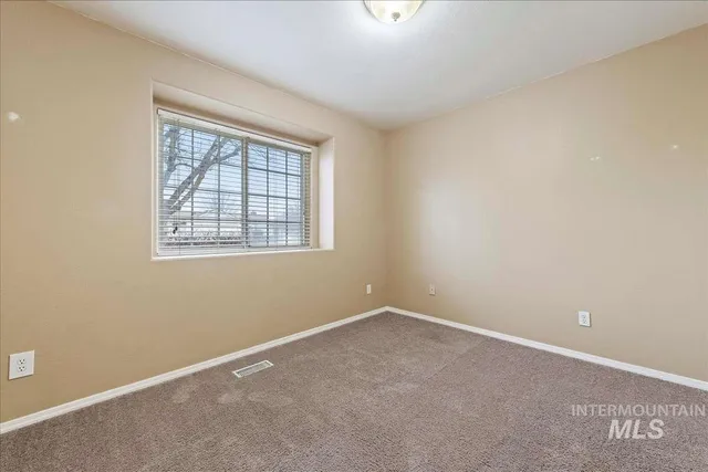 $399,999 | 11360 West Excalibur Street, Boise, ID 83713