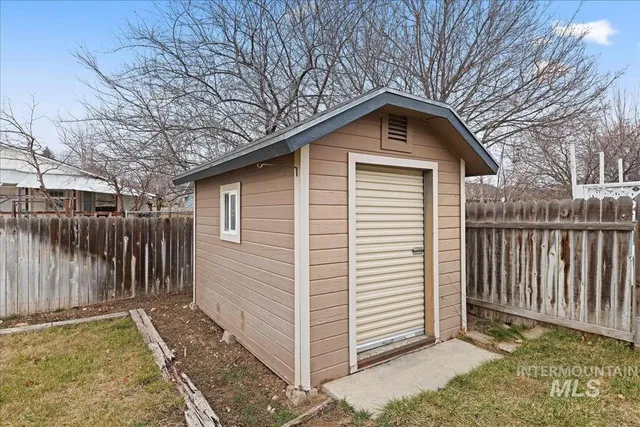 $399,999 | 11360 West Excalibur Street, Boise, ID 83713