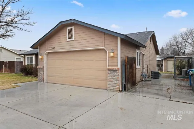 $399,999 | 11360 West Excalibur Street, Boise, ID 83713
