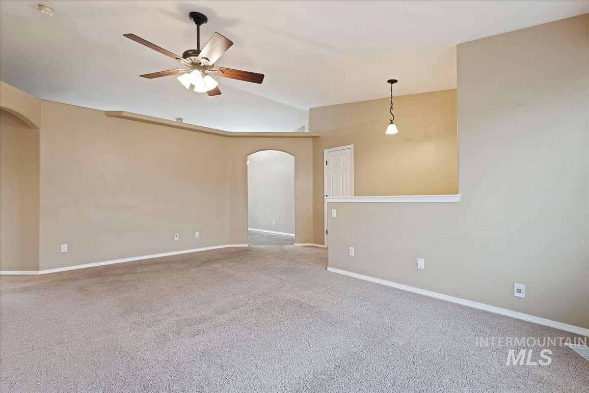 11360 West Excalibur Street Boise, ID 83713 - Photo 7 of 25