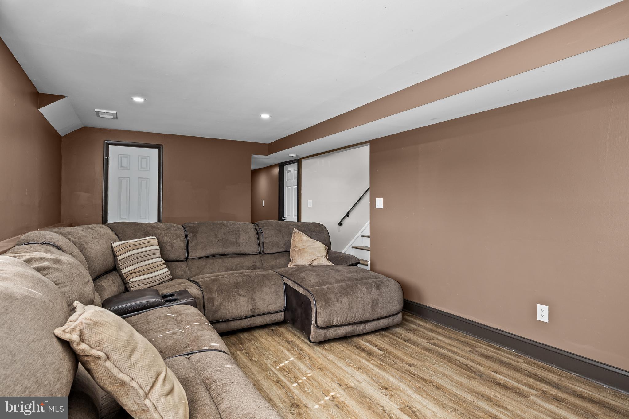 1006 Surrey Road Somerdale, NJ 08083 - Photo 22 of 34 Gallery Image 22