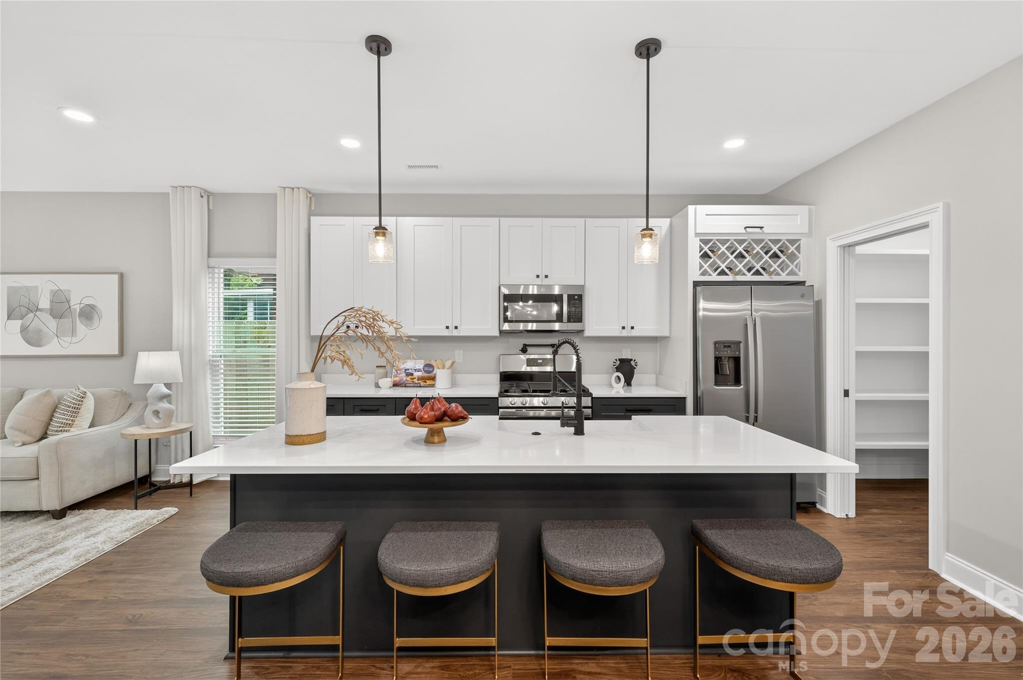 3219 Credenza Road Charlotte, NC 28208 - Photo 4 of 28