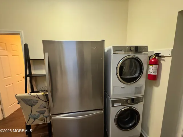 $2,000 | 124 Lincoln Avenue, Unit 4, Seaside Heights, NJ 08751