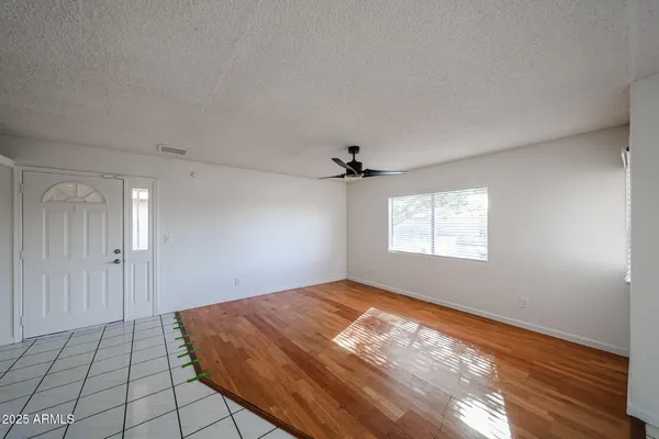 $2,195 | 3408 West Port Au Prince Lane, Phoenix, AZ 85053