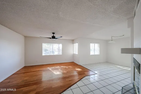 $2,195 | 3408 West Port Au Prince Lane, Phoenix, AZ 85053