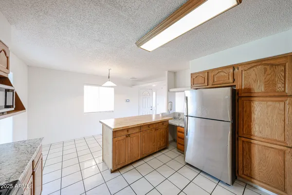 $2,195 | 3408 West Port Au Prince Lane, Phoenix, AZ 85053