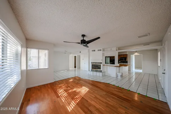 $2,195 | 3408 West Port Au Prince Lane, Phoenix, AZ 85053