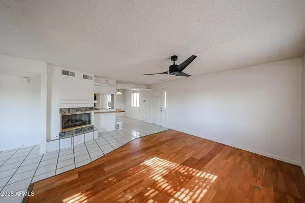 $2,195 | 3408 West Port Au Prince Lane, Phoenix, AZ 85053