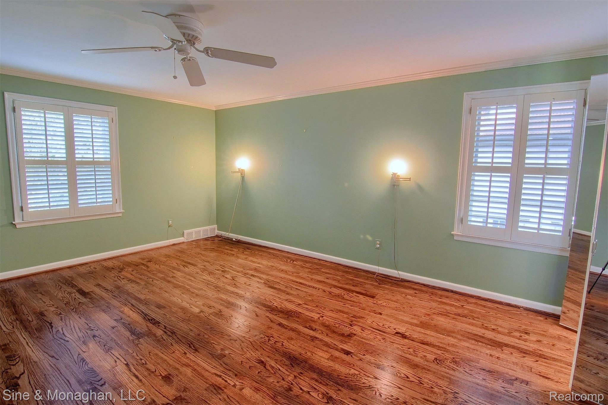 1020 Devonshire Road Grosse Pointe, MI 48230 - Photo 14 of 41 18-Master Bedroom.jpg