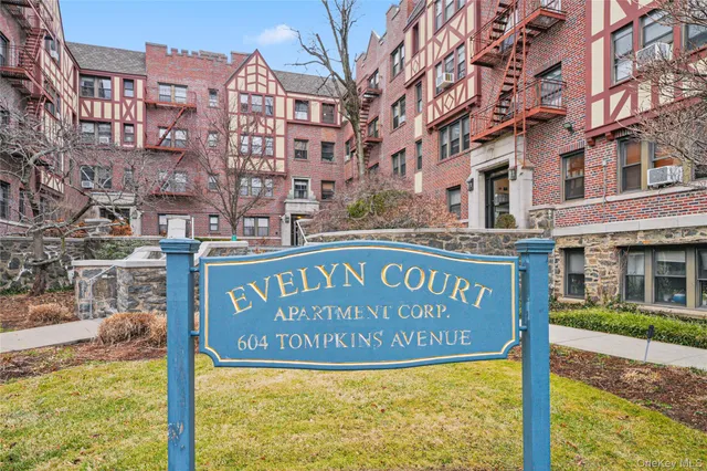 $219,000 | 604 Tompkins Avenue, Unit E7, Mamaroneck, NY 10543