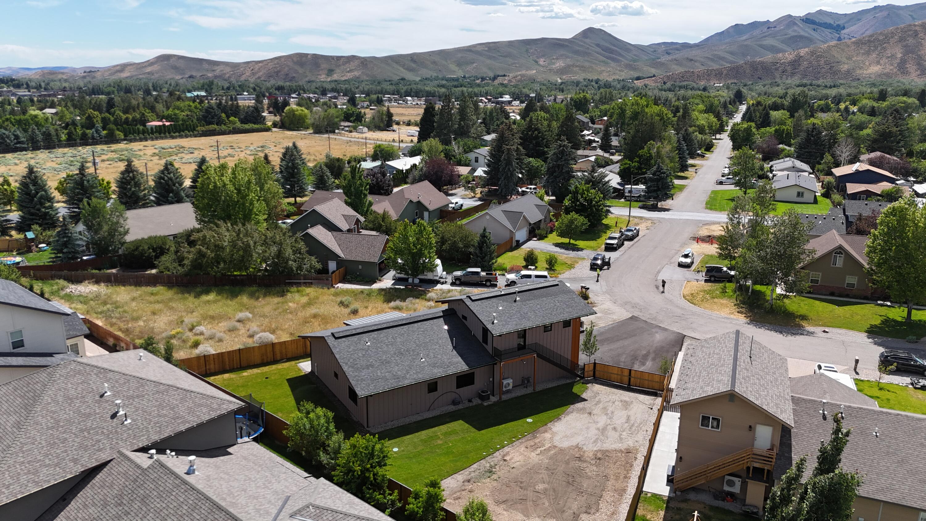 471 Maple Ridge Loop Bellevue, ID 83313 - Photo 8 of 12 Maple Ridge Aerial West