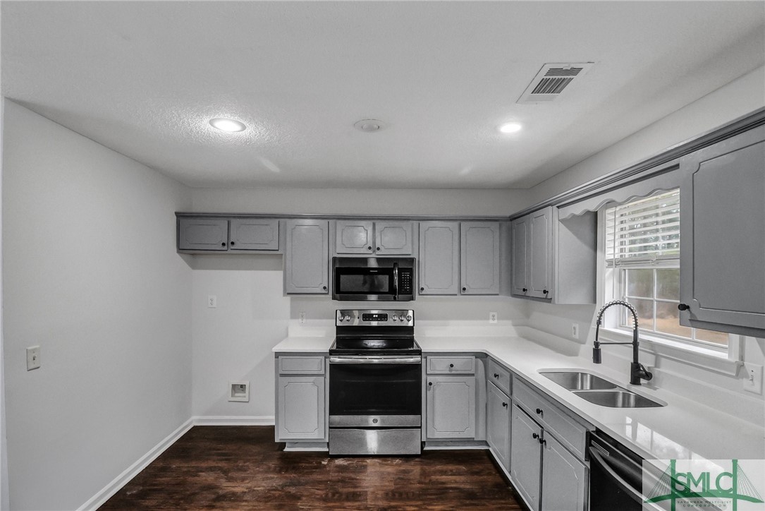 210 Madison Oaks Drive Rincon, GA 31326 - Photo 14 of 33 Gallery Image 14