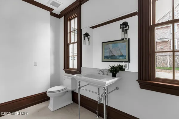 $6,300,000 | 1 2nd Street, Rumson, NJ 07760