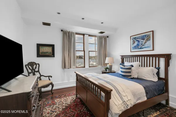 $6,300,000 | 1 2nd Street, Rumson, NJ 07760