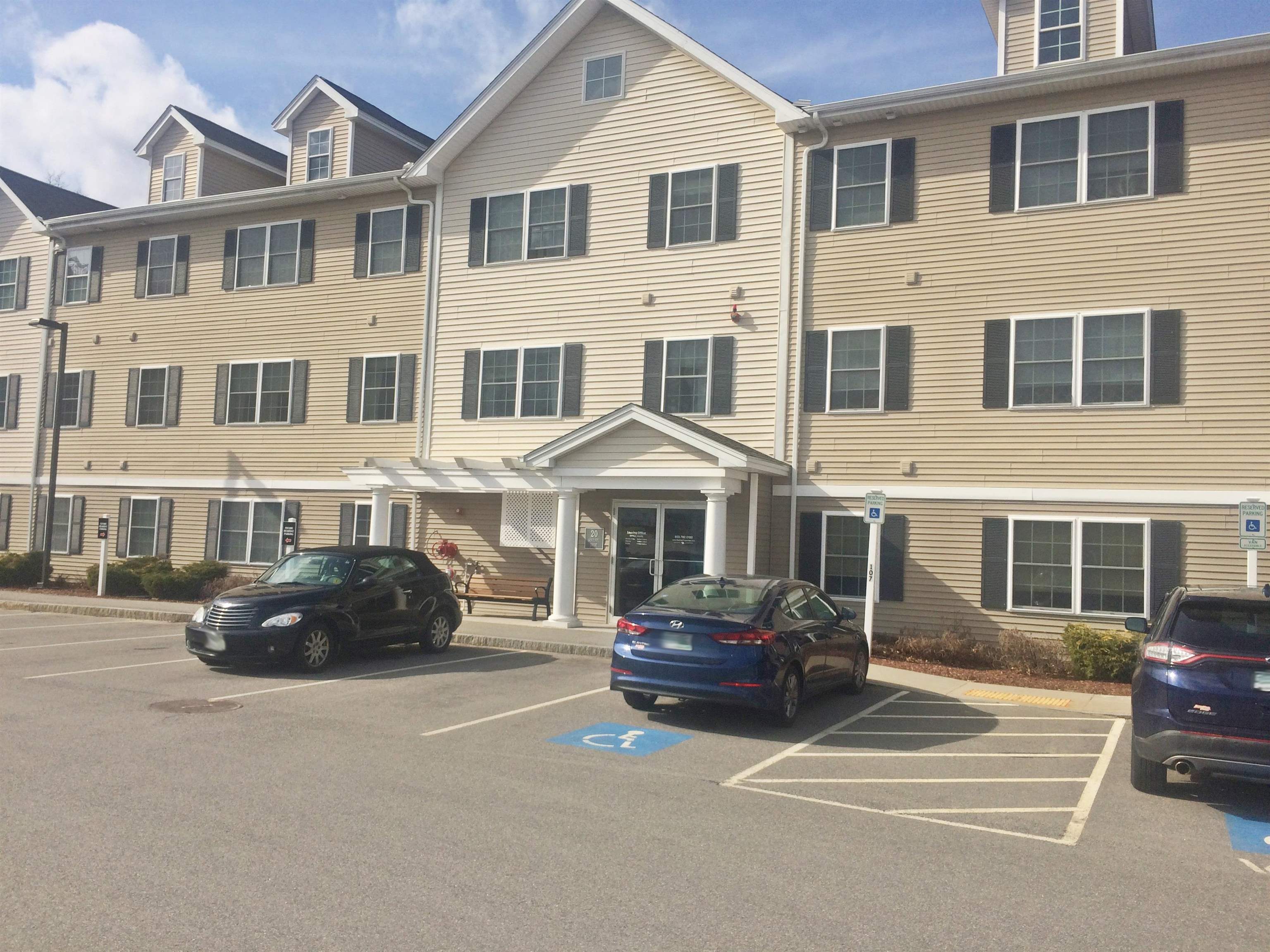 50 Sentinel Court, Unit 309 Manchester, NH 03103 - Photo 7 of 34