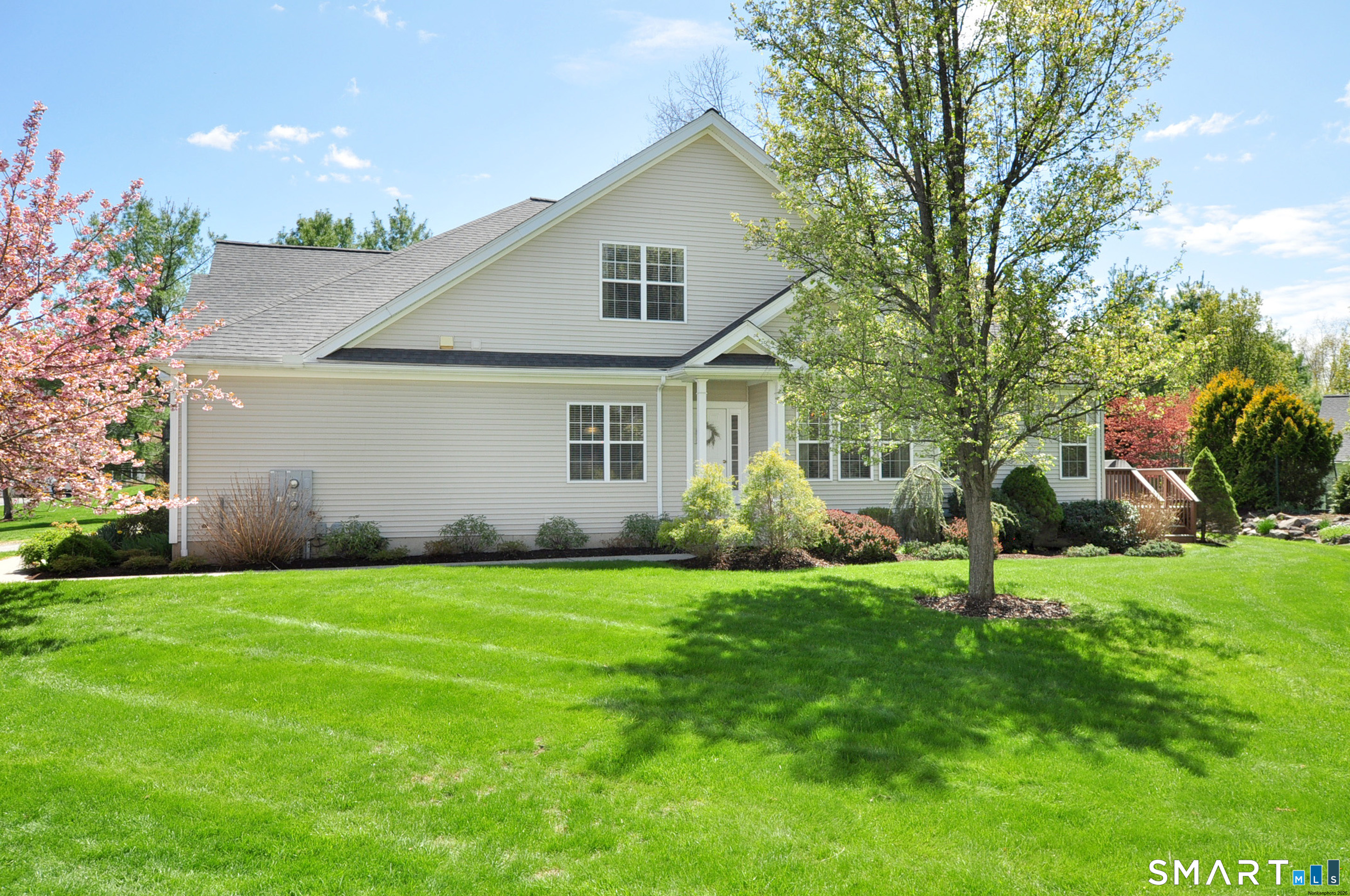 14 Carlson Ridge Court, Unit 14 New Milford, CT 06776 - Photo 2 of 39