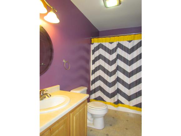 54 Colonial Road, Unit 103 Fairfax, VT 05454 - Photo 5 of 16
