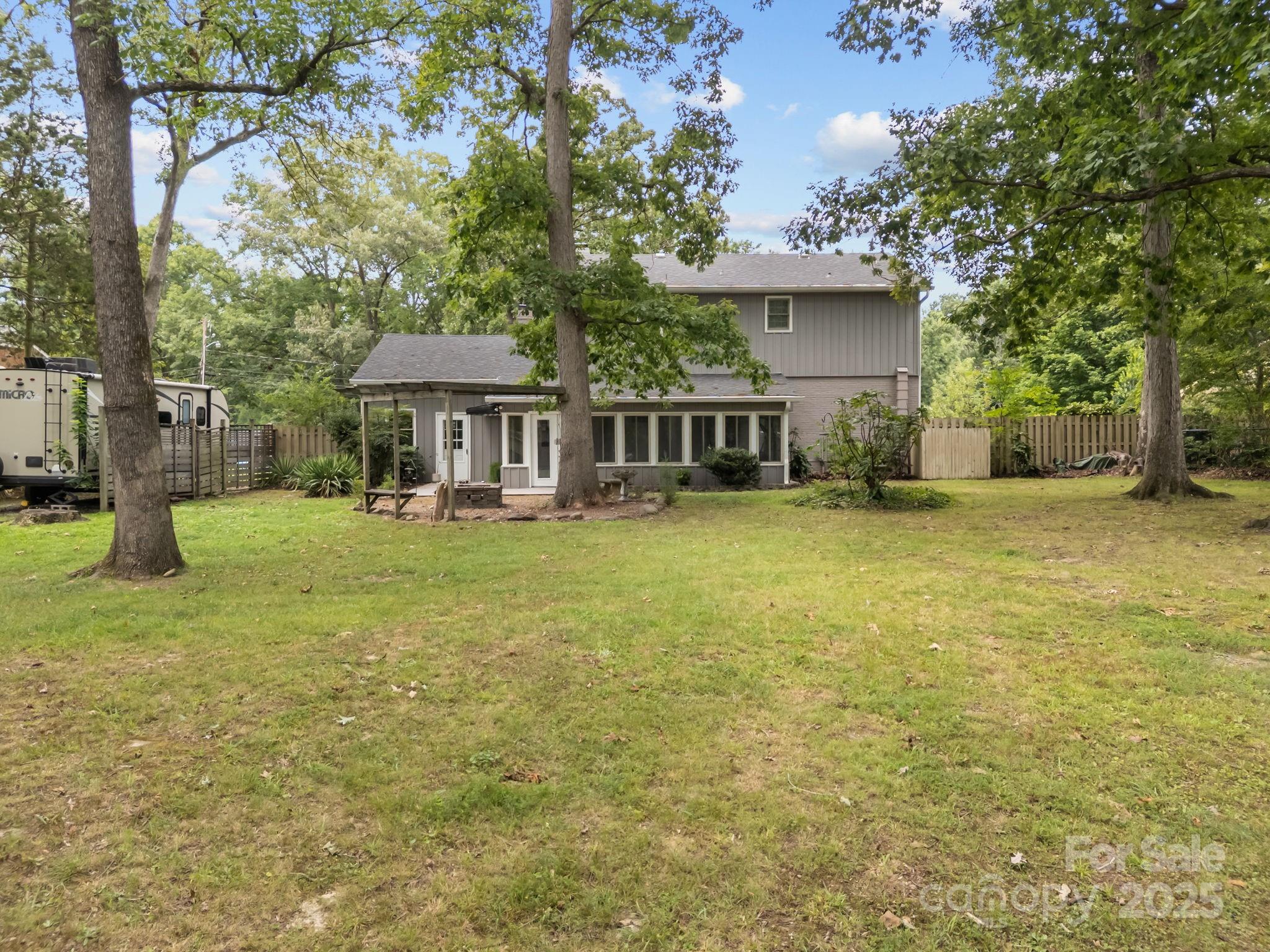 241 Stonewall Road Salisbury, NC 28144 - Photo 48 of 48 front view of a house with a yard