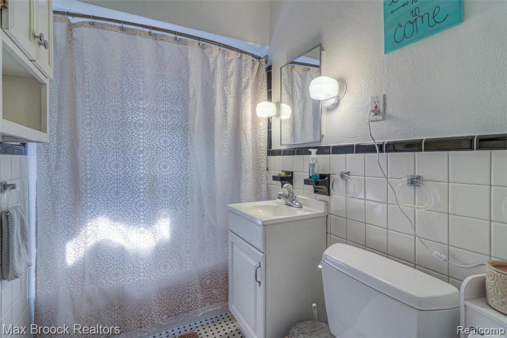 1007 Chestnut Street Birmingham, MI 48009 - Photo 13 of 20
