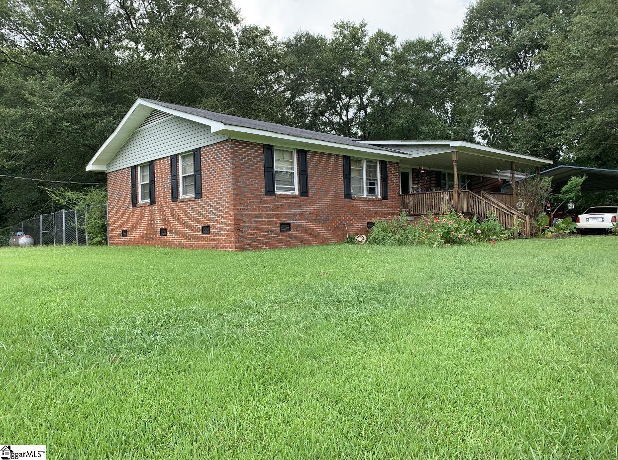 1471 Lindsey Cemetery Road Due West, SC 29639 - Photo 1 of 27 Gallery Image 1