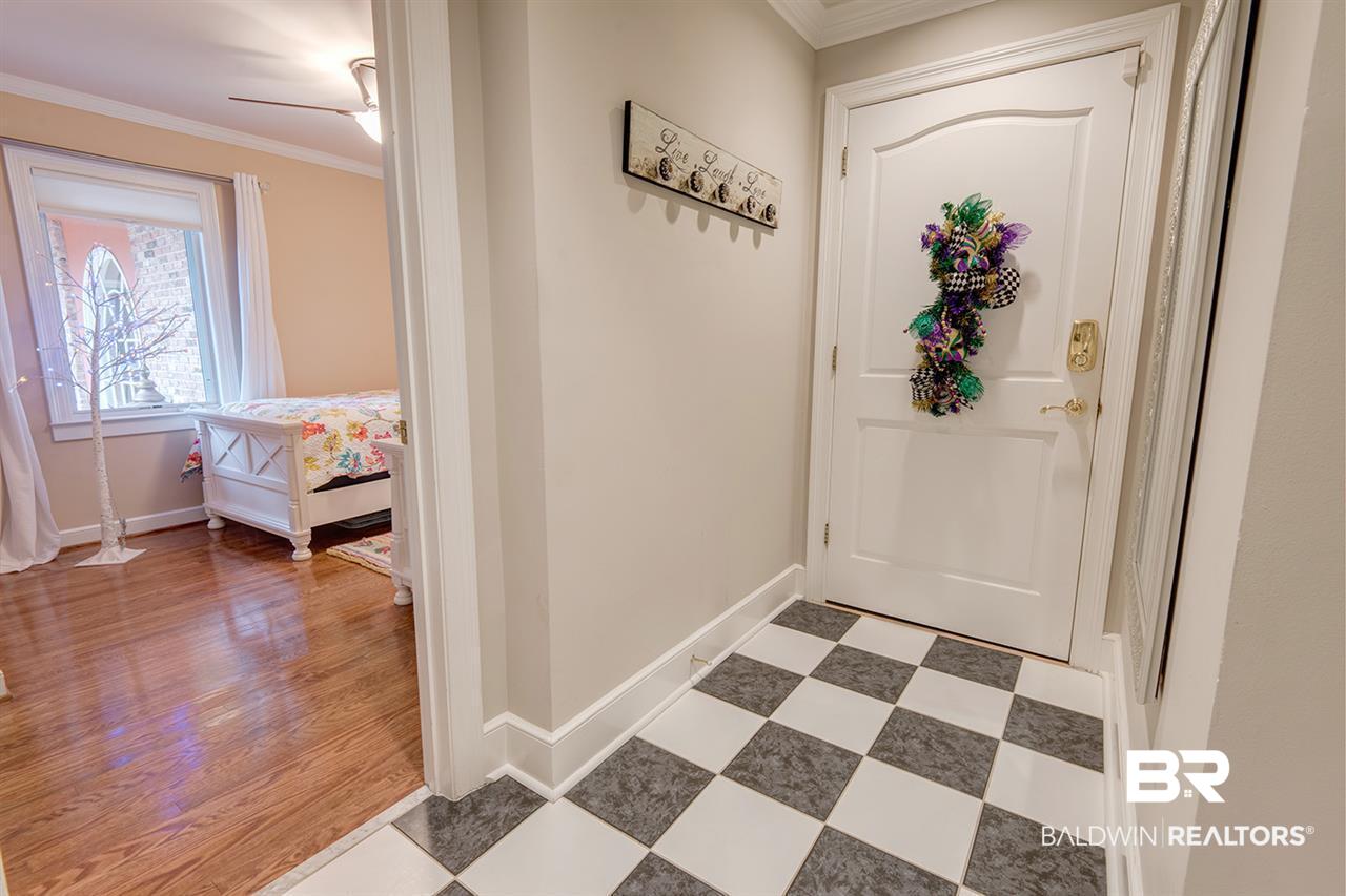 110 Fairhope Avenue, Unit 7 Fairhope, AL 36532 - Photo 13 of 26