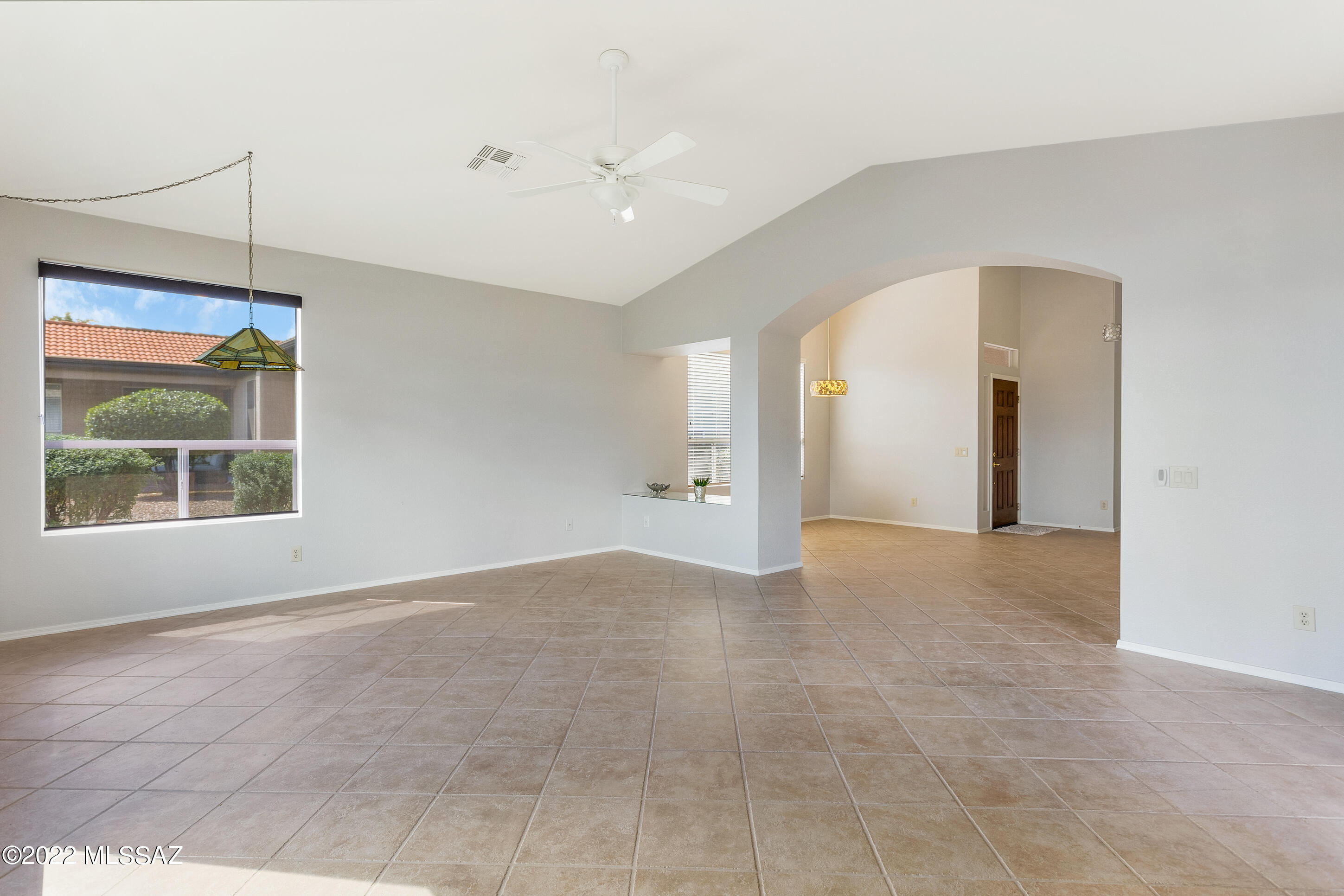 64375 East Wind Ridge Circle Tucson, AZ 85739 - Photo 11 of 38