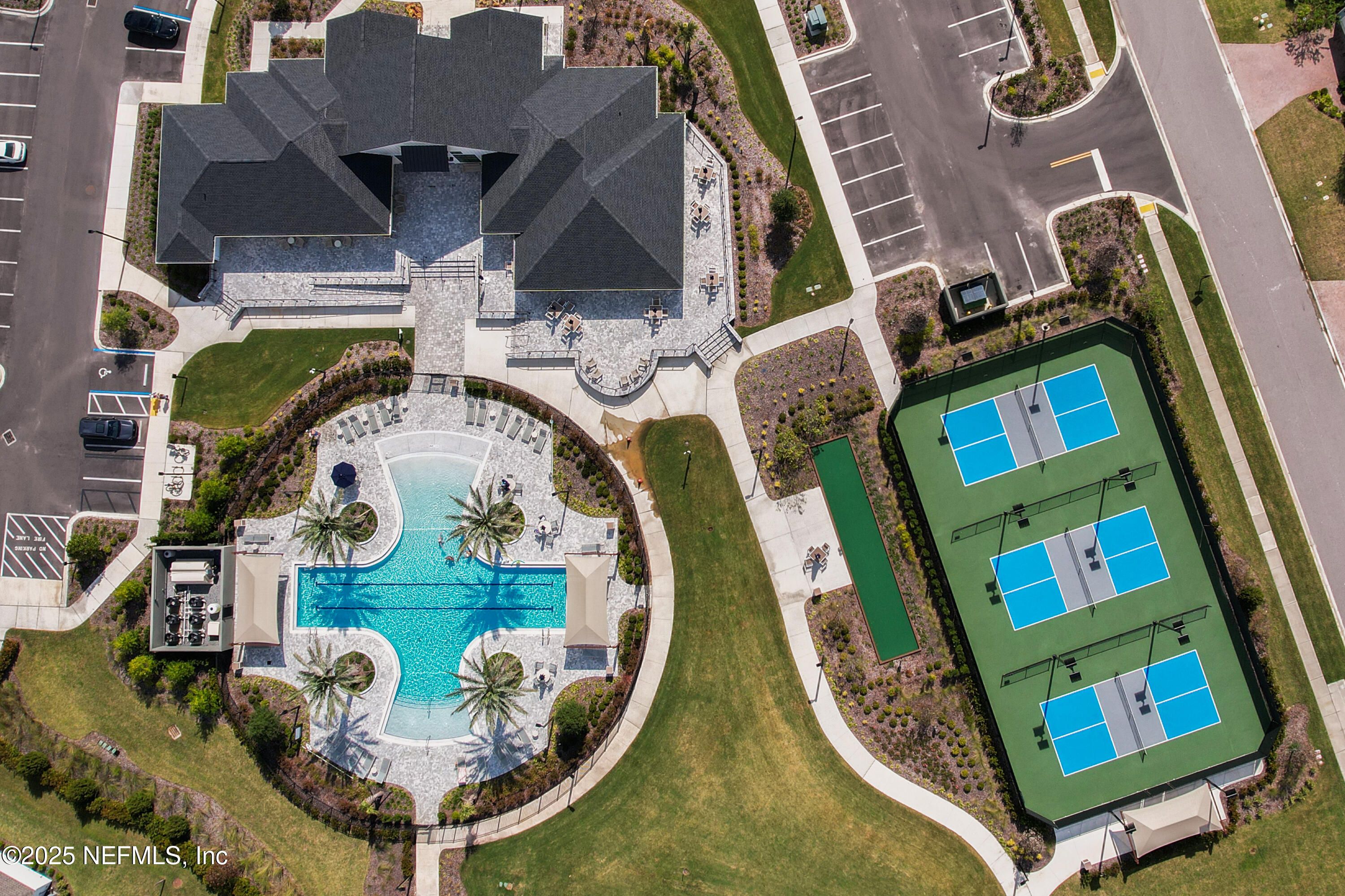 75045 Pondside Lane Yulee, FL 32097 - Photo 19 of 25 19-Community Center