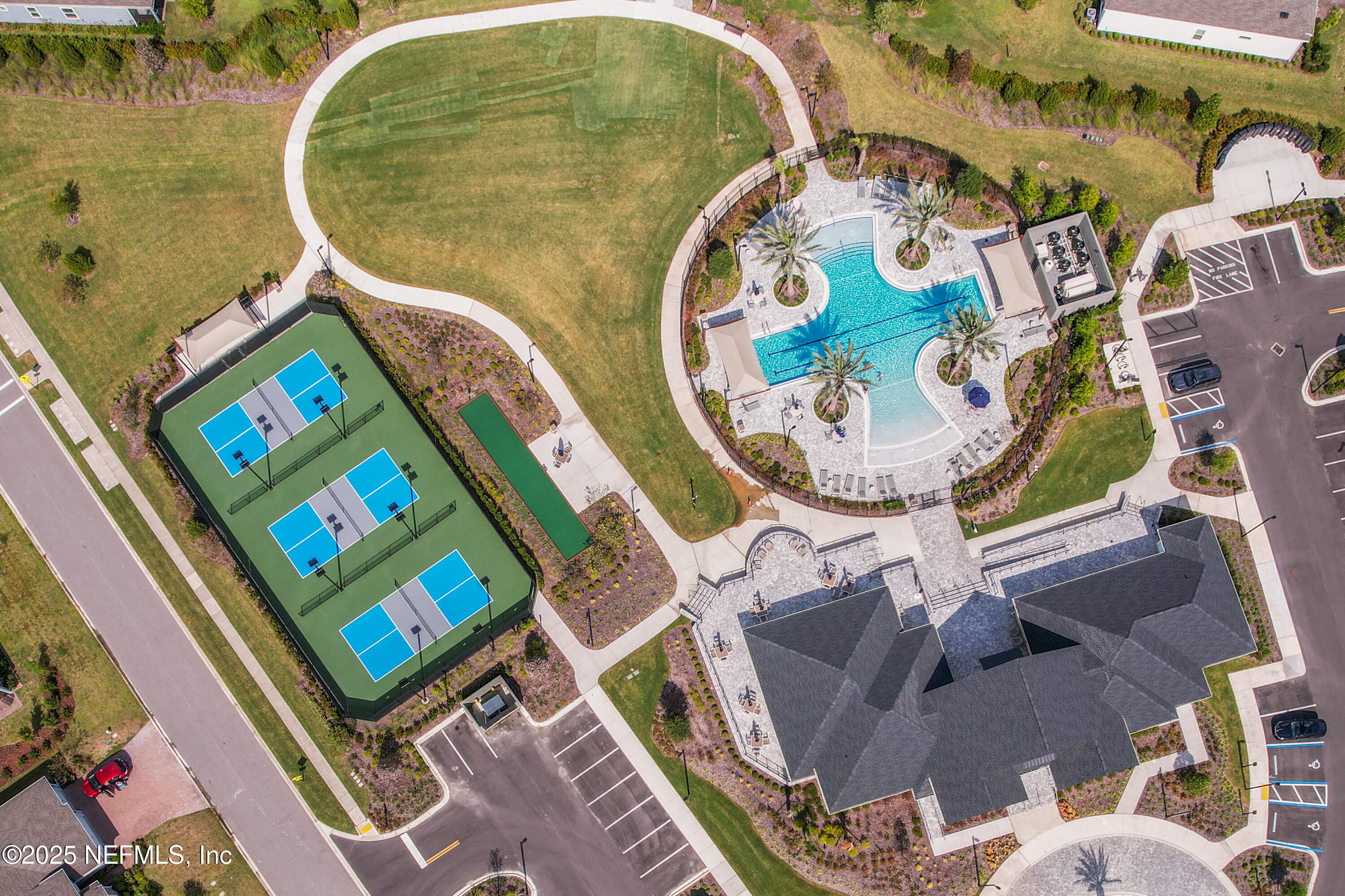 75045 Pondside Lane Yulee, FL 32097 - Photo 20 of 25 20-Community Center