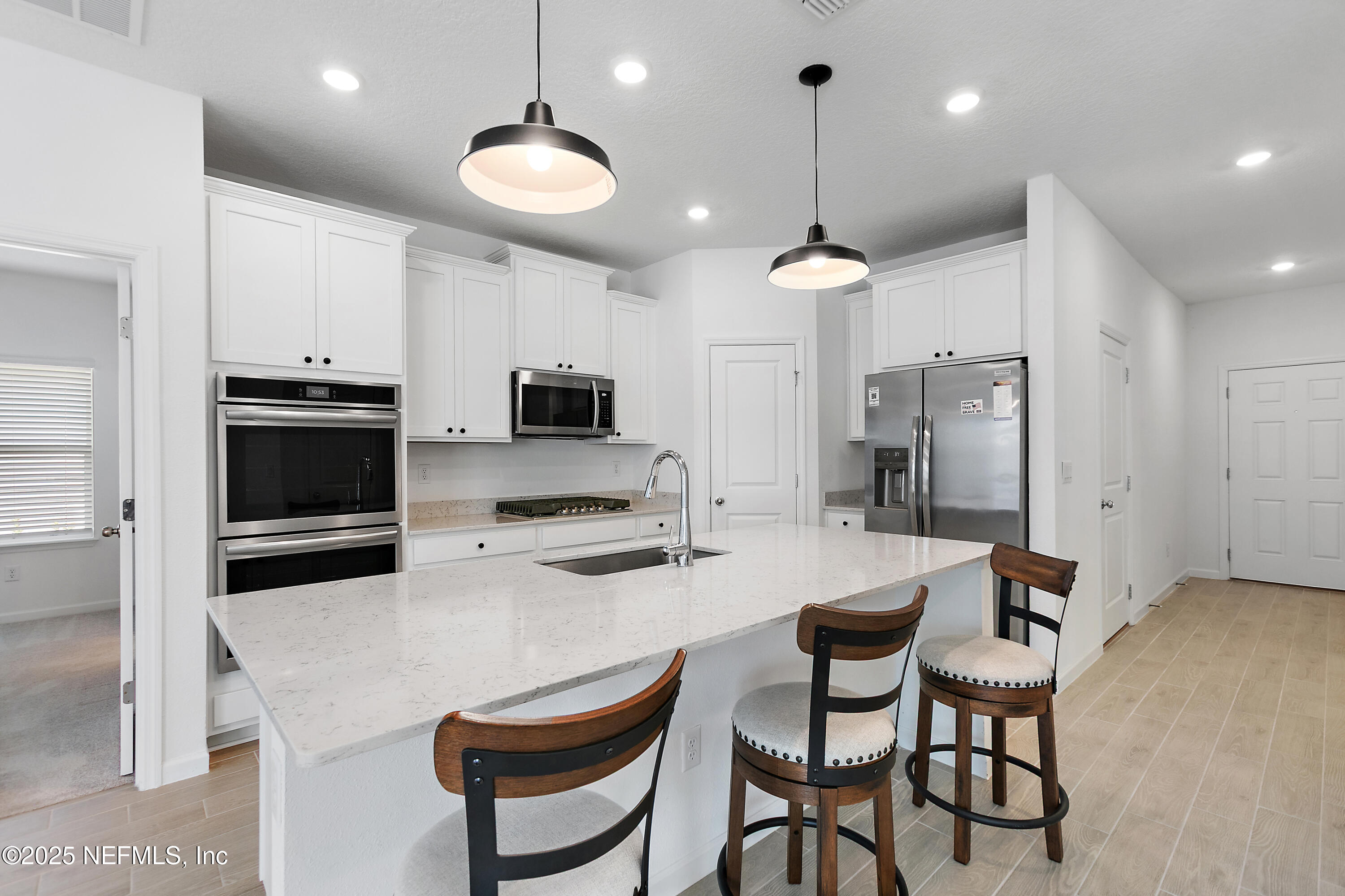 75045 Pondside Lane Yulee, FL 32097 - Photo 5 of 25 05-Kitchen