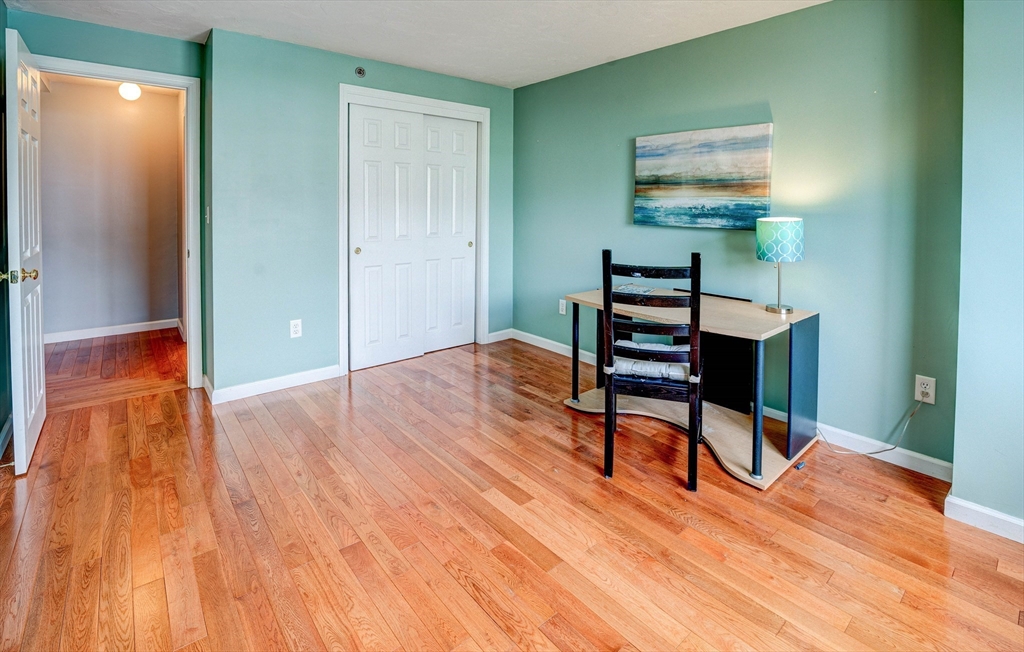 360 Littleton Road, Unit E8 Chelmsford, MA 01824 - Photo 18 of 35 Gallery Image 18