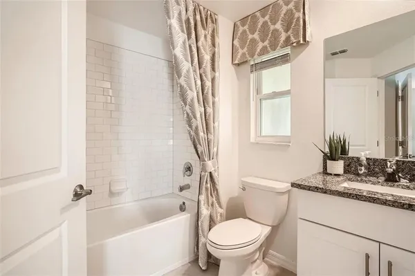 $1,950 | 8347 Crescent Oaks Drive, New Port Richey, FL 34655