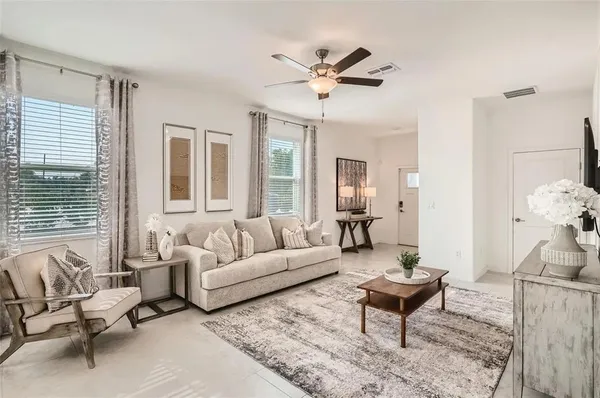 $1,950 | 8347 Crescent Oaks Drive, New Port Richey, FL 34655