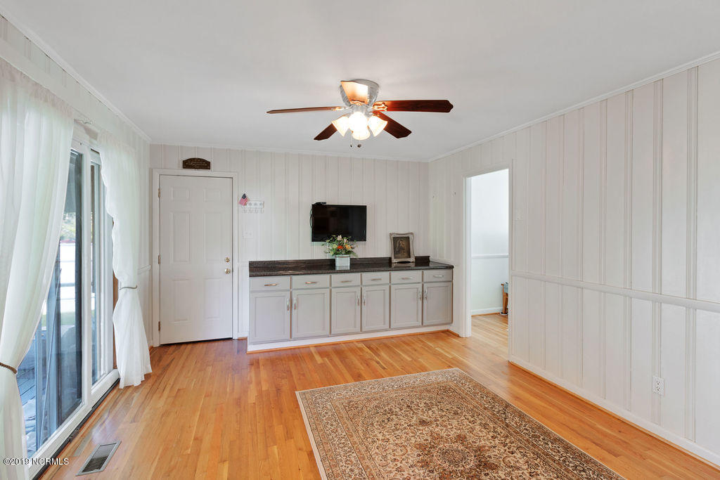 1105 Clifton Road Jacksonville, NC 28540 - Photo 11 of 25 IMG_1588
