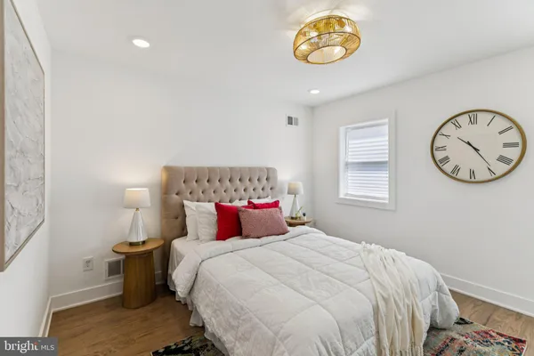 $3,450 | 732 Harry Street, Conshohocken, PA 19428