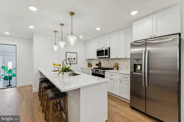 $3,450 | 732 Harry Street, Conshohocken, PA 19428
