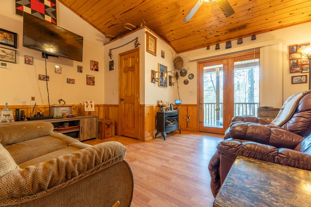 212 Pendergrass Road Marble, NC 28905 - Photo 7 of 38